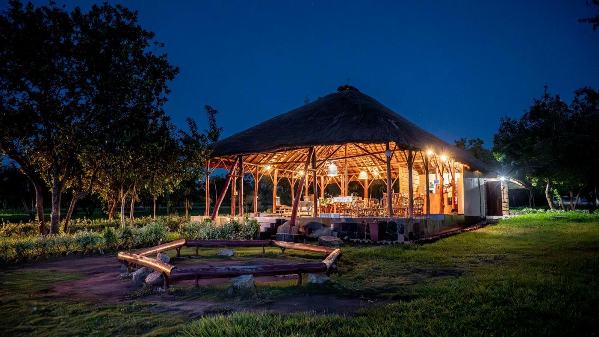 Mama Washindi Lodge Pakwach Zewnętrze zdjęcie